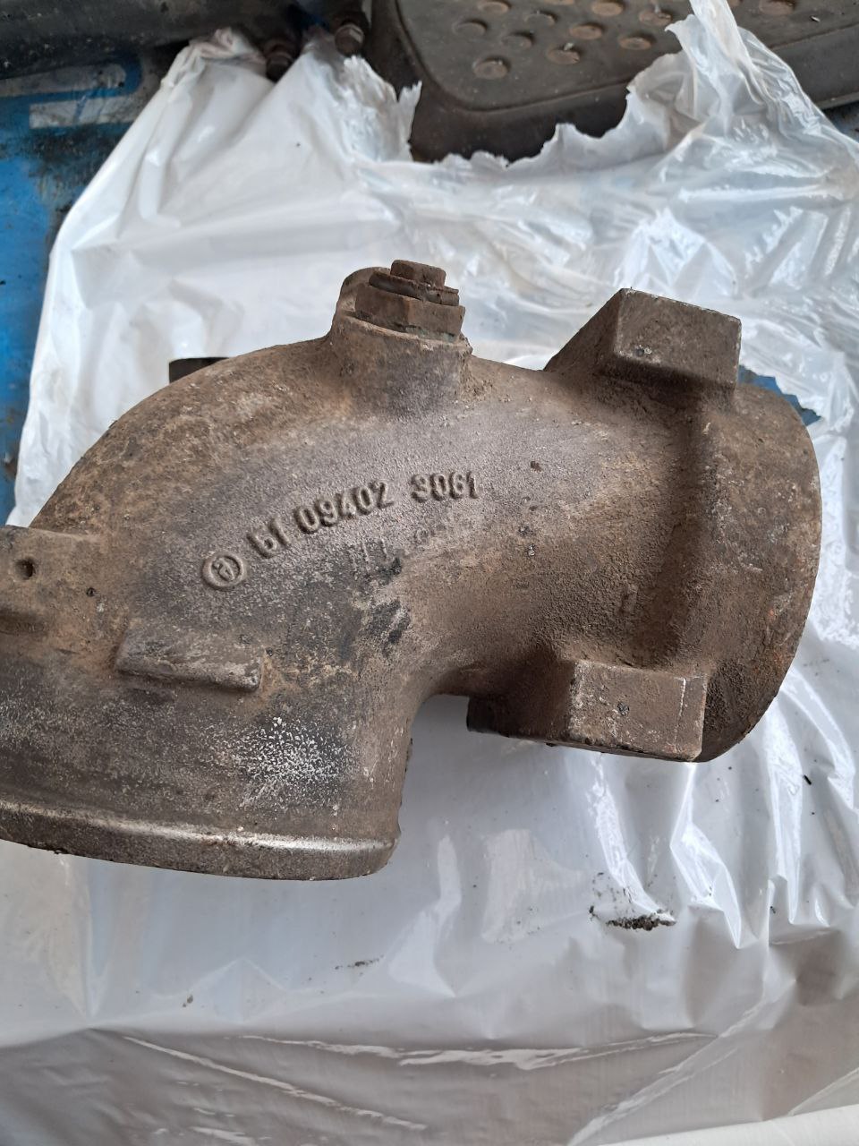 Патрубок алюминевый man 2866 и 2876